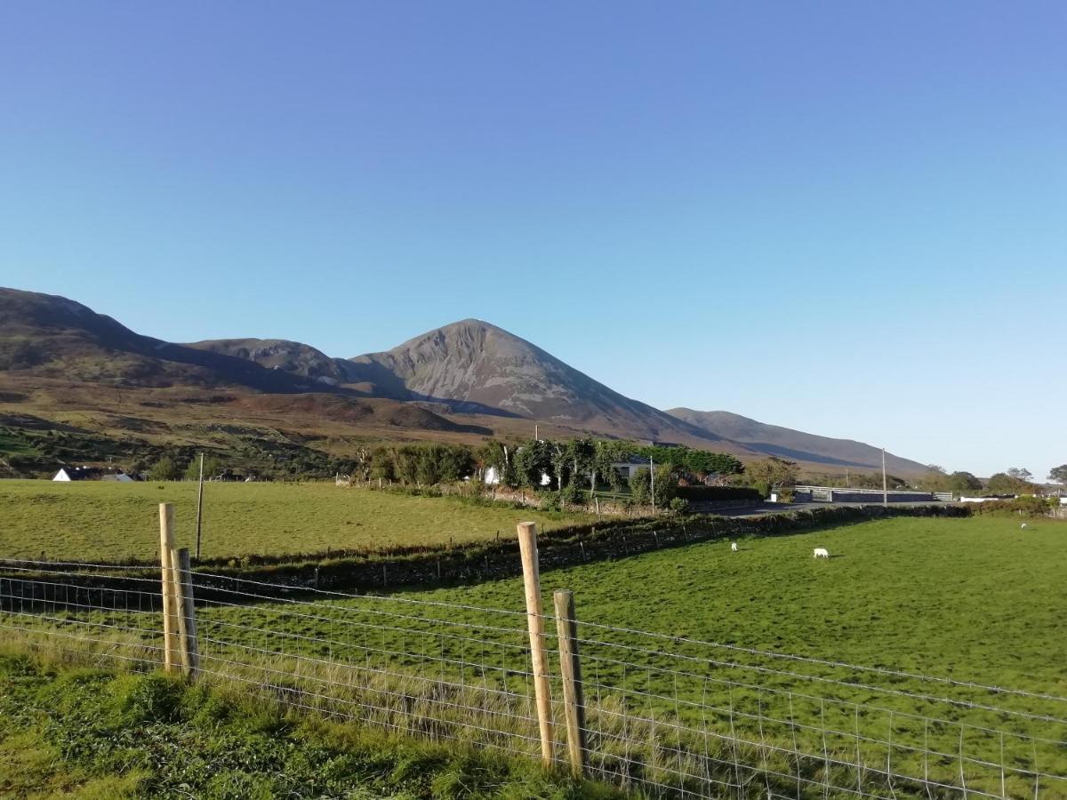 Pier Road Cottage, Croagh Patrick Westport Bagian luar foto