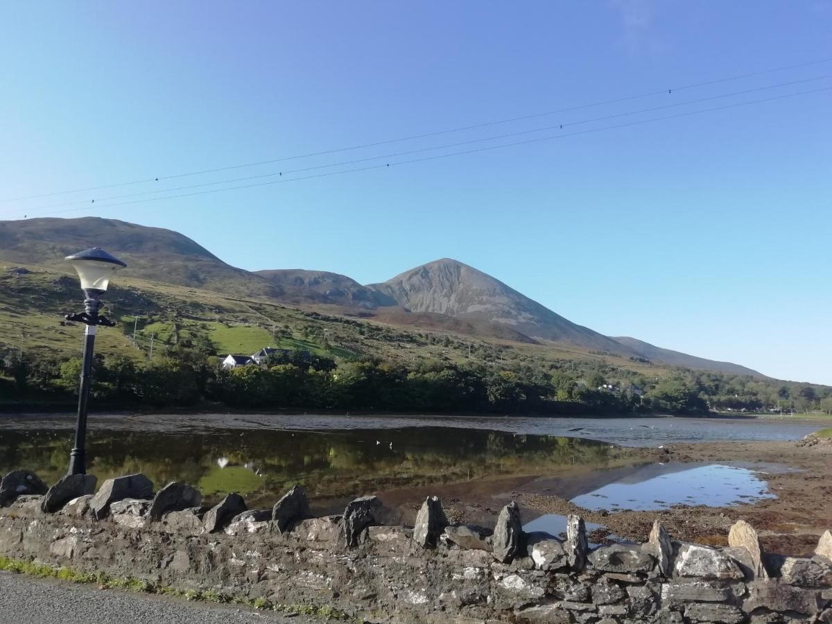 Pier Road Cottage, Croagh Patrick Westport Bagian luar foto